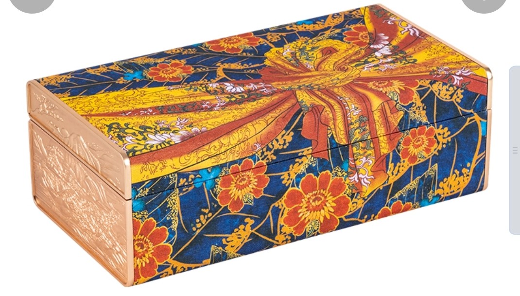 the-palace-museum-food-assorted-mooncake-tea-seed-oil-lotus-egg-yolk-coconutcitrus-red-bean