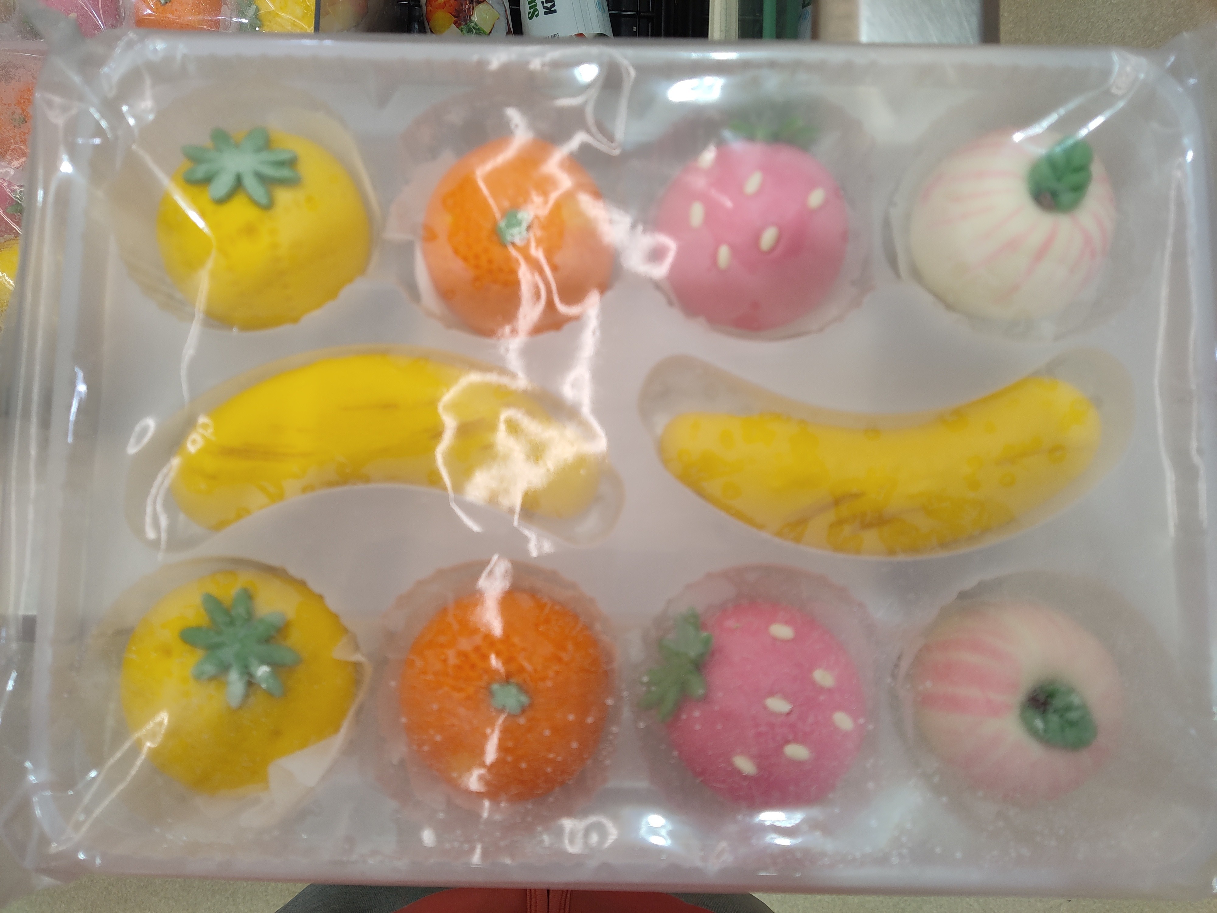 fruit-bun
