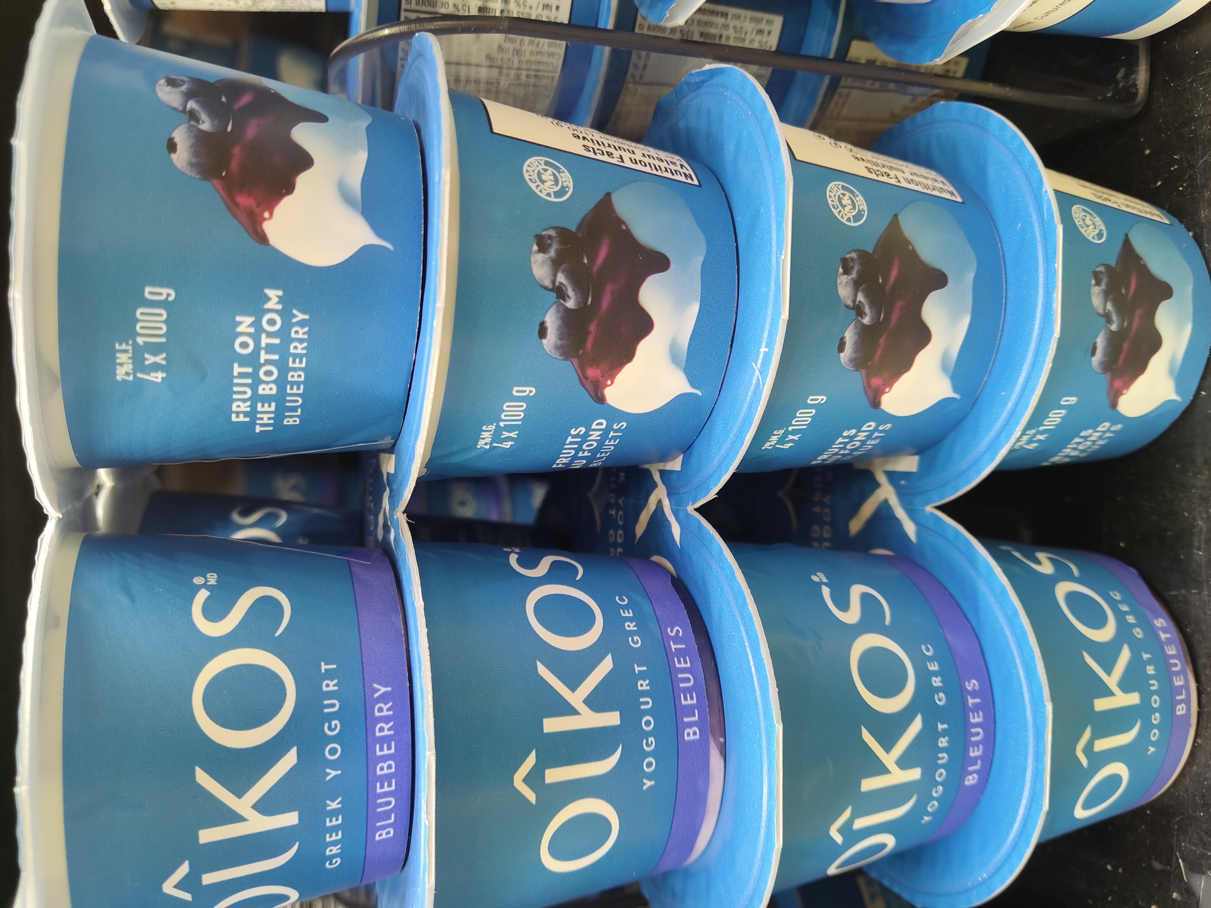 oikos-blueberry-greek-yogurt