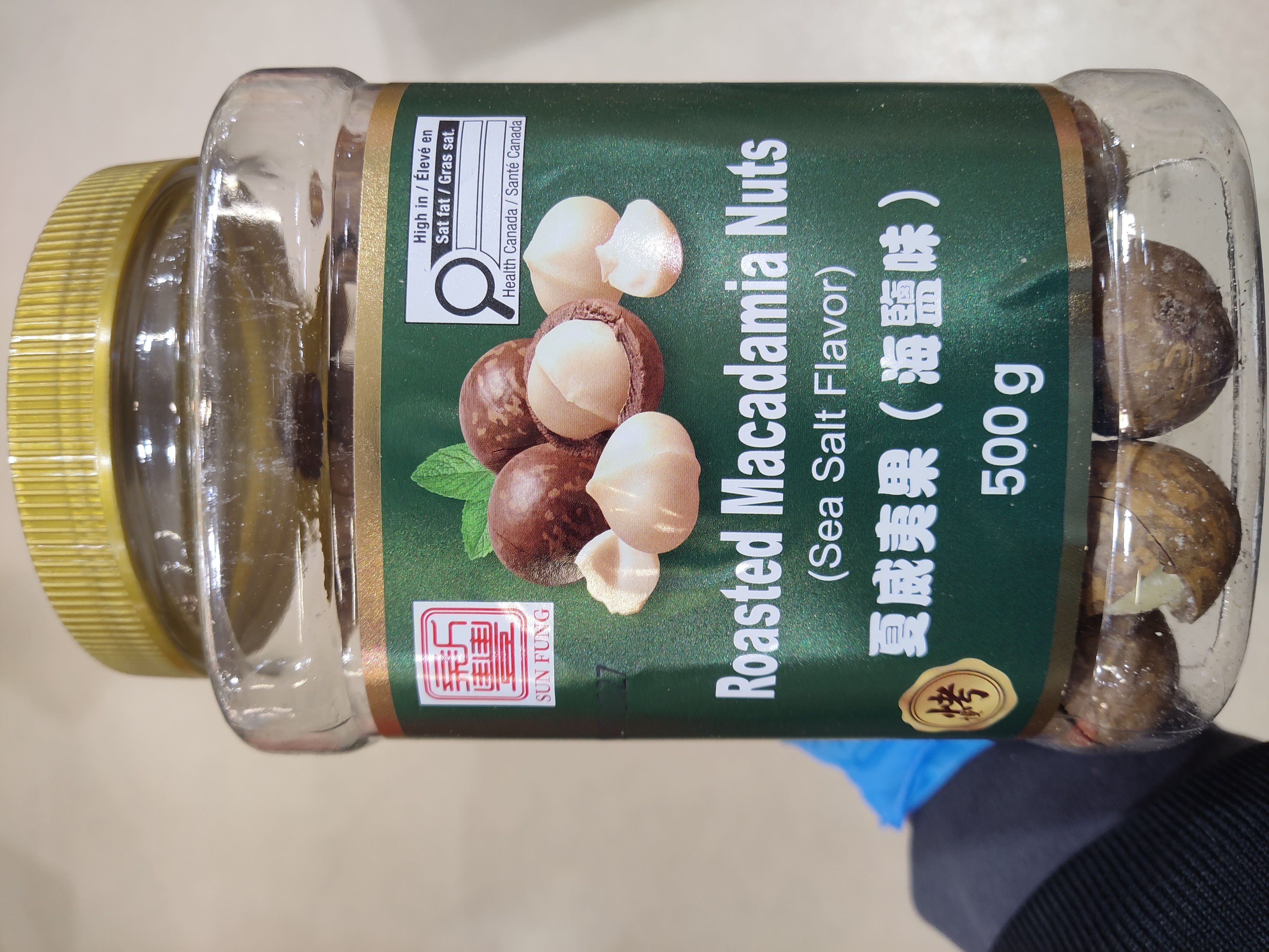 sun-fung-roasted-macadamia-nutssea-salt